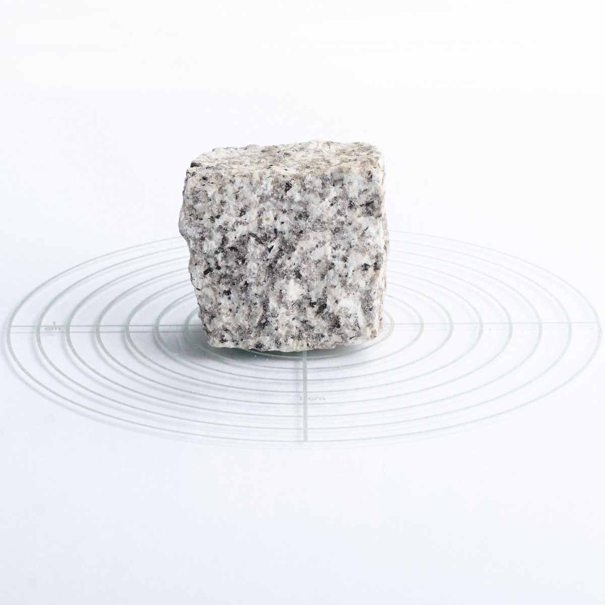 Naturstein Pflastersteine hellgrau 5x5x5 cm aus dem Fichtelgebirge / Deutschland