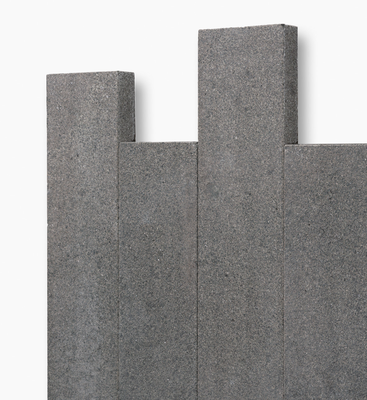 Naturstein Palisaden IMPALA BLACK -satiniert- 6x20 anthrazit-schwarz