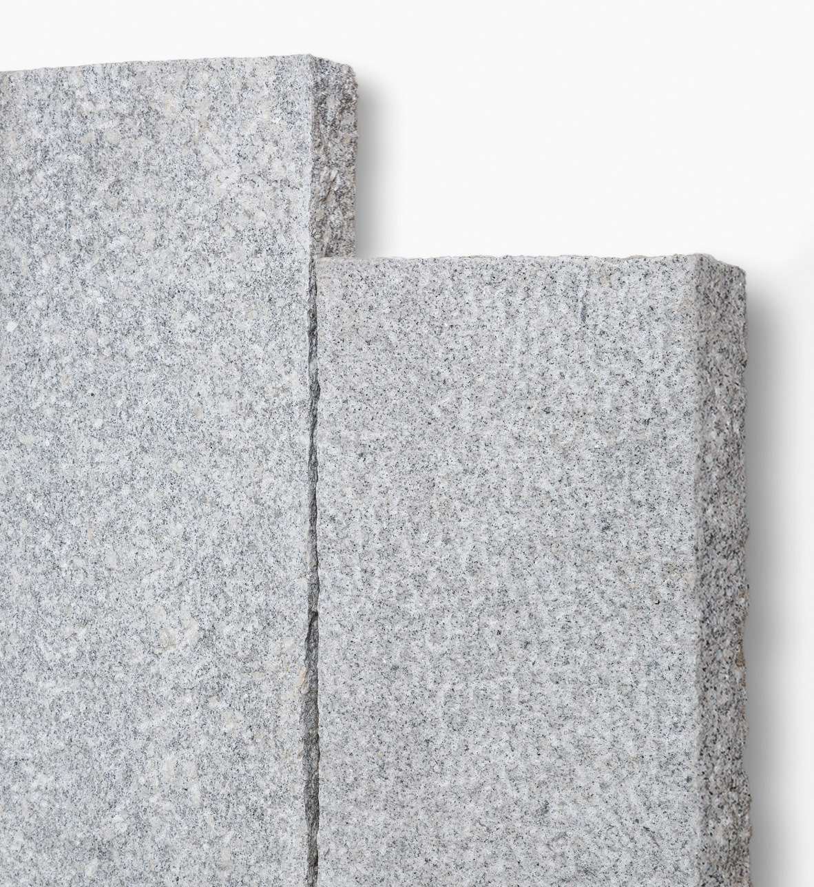 Naturstein Palisaden BRAVO RUSTIQUE Granit 10x50 cm / edelgrau
