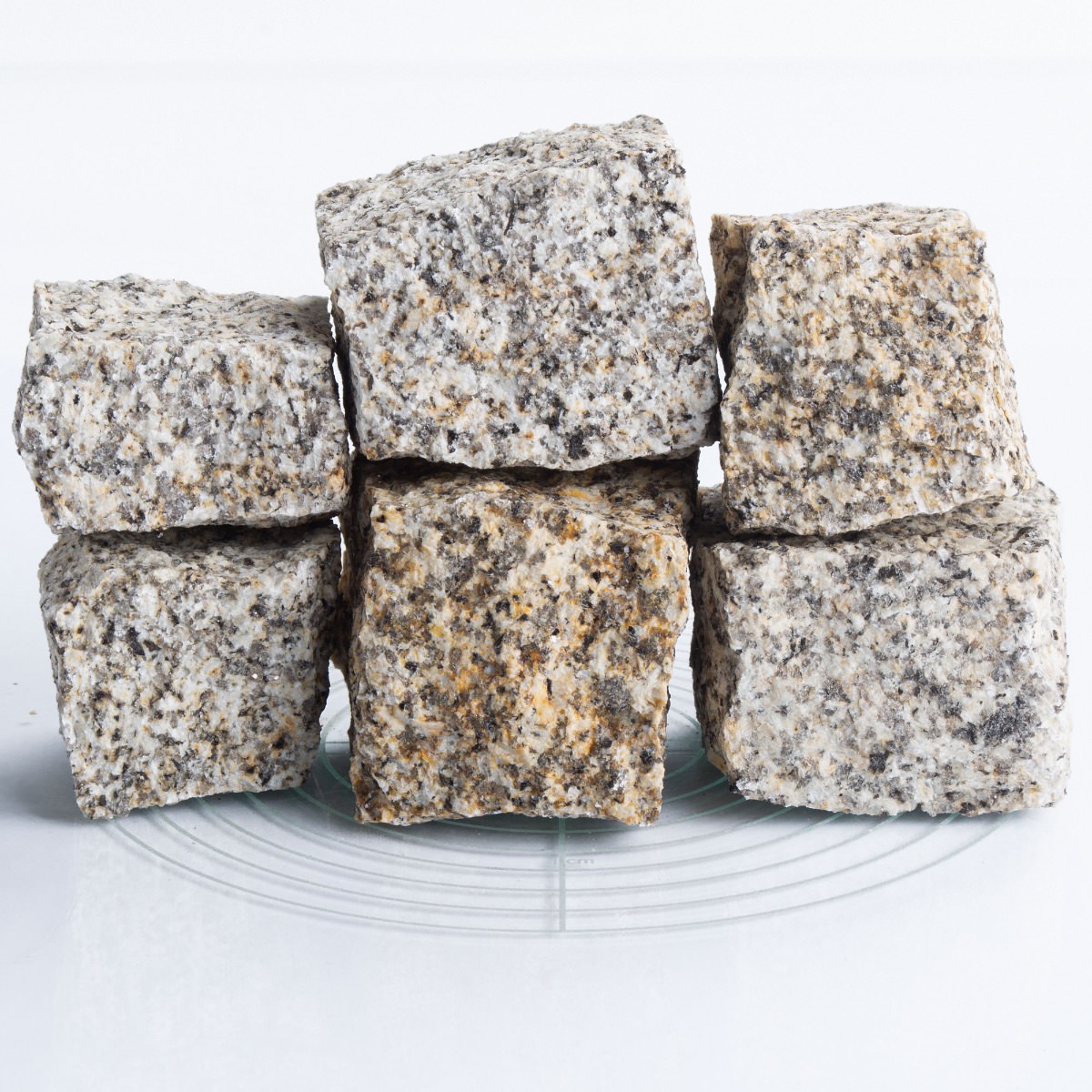 Naturstein Pflastersteine gelb-grau 5x5x5 cm aus dem Fichtelgebirge / Deutschland