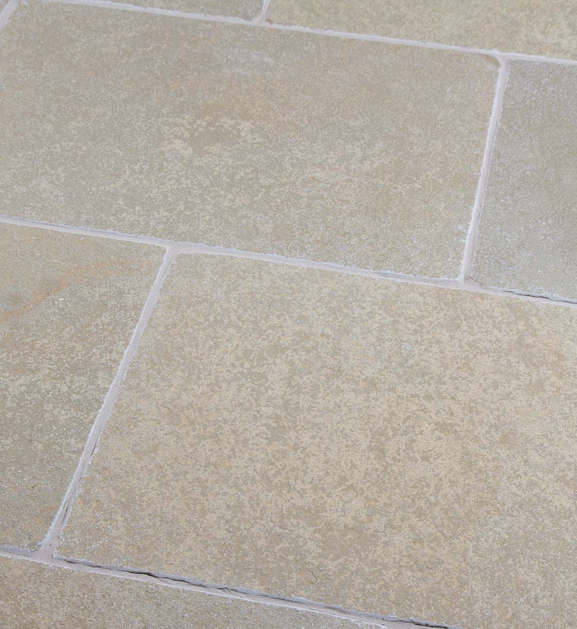 Naturstein Terrassenplatten MARRAKESCH SANDBEIGE CLASSIC Kalkstein